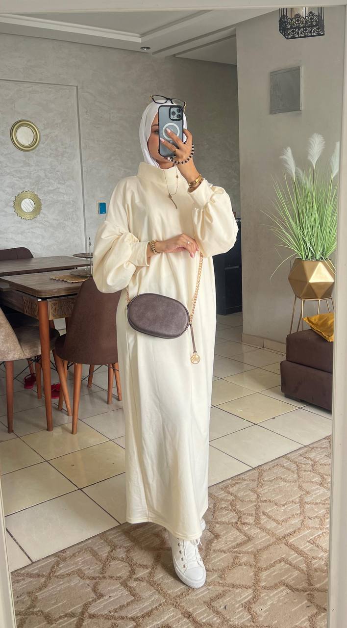 جلابة عصرية نسوية طويلة – ستايل رايق و مريح لجميع المناسبات